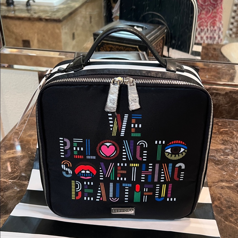 NWT-SEPHORA x To The Market -Makeup Organizer Bag /Travel Case